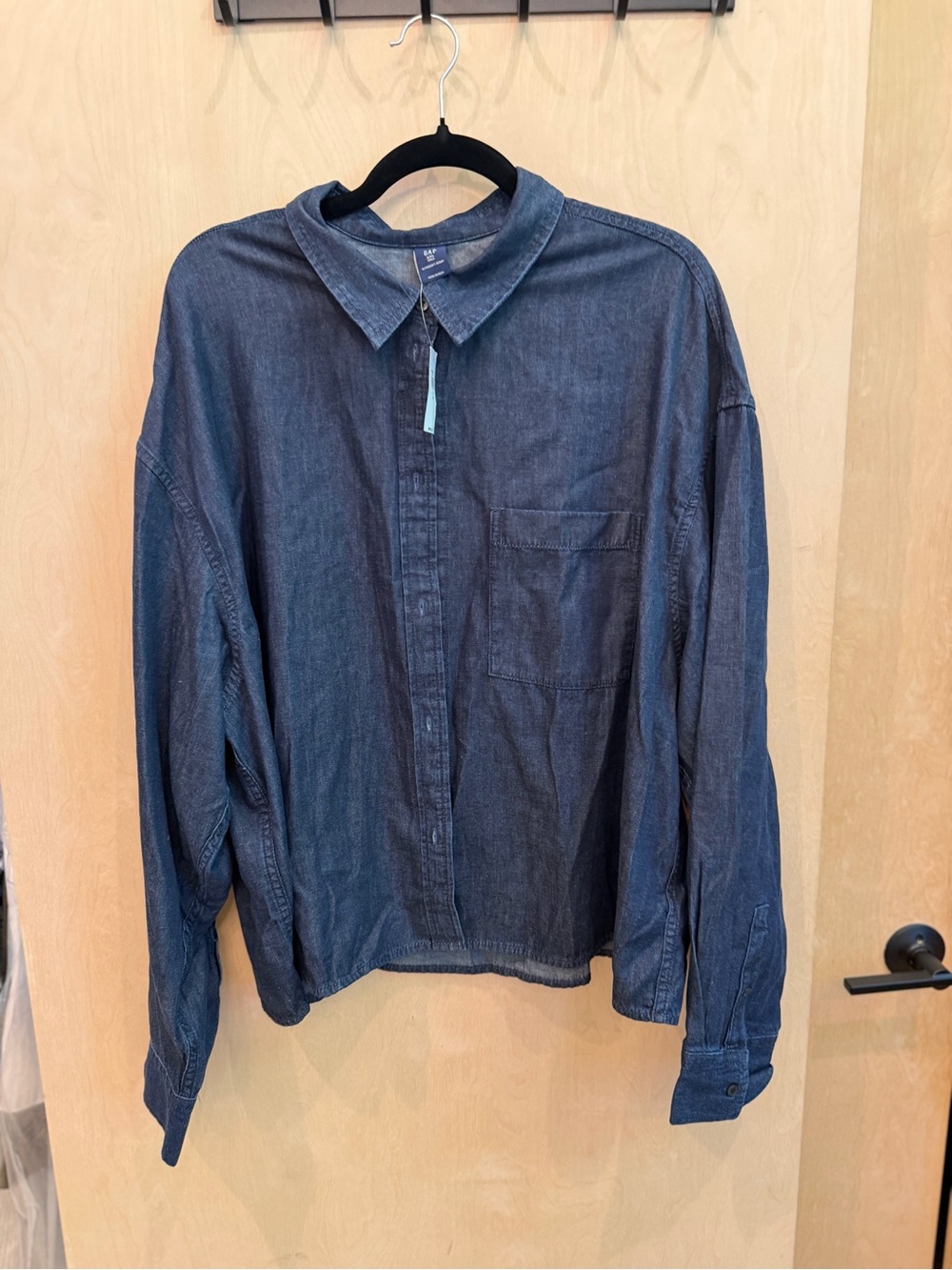 Womens Dark Denim Cropped button down, NWT, XXL Tall
